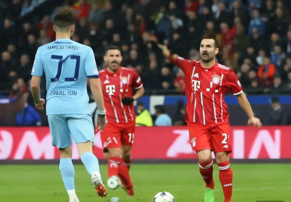 欧冠小组赛：拜仁慕尼黑首败，马德里竞技绝杀逆转，阿森纳领跑